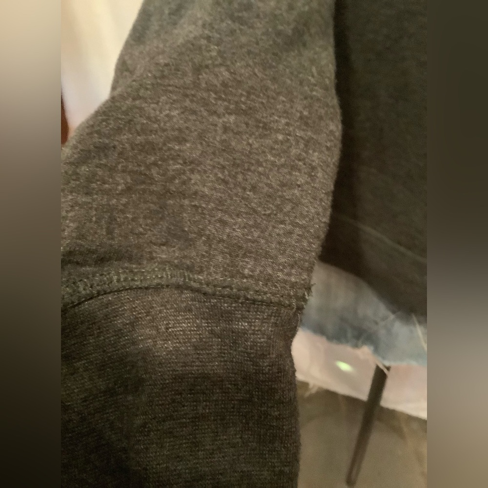 Women's Large Funny Gray And White  Sweatshirt With Graphic Text - Picture 5 of 7